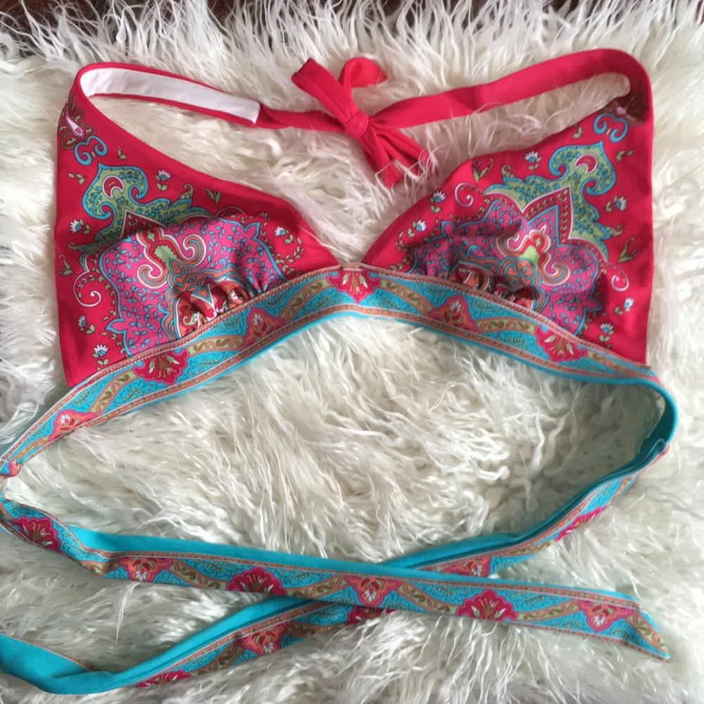 Victoria’s Secret Bikini Top L
